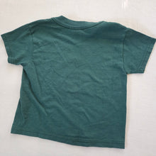 Load image into Gallery viewer, Vintage &quot;What&#39;s a Bear?&quot; Green Tee 2t/3t
