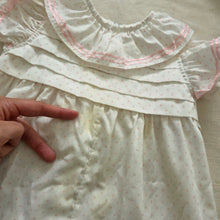Load image into Gallery viewer, Vintage White &amp; Pink Dotted Pantsuit 4t
