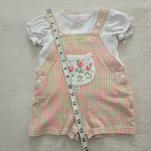Load image into Gallery viewer, Vintage 123 Floral Romper 6-9 months
