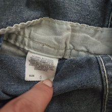 Load image into Gallery viewer, Vintage 80s Oshkosh Denim Overalls 5t
