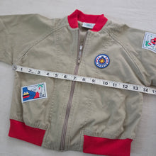 Load image into Gallery viewer, Vintage Lacoste Safari Patch Jacket 3t

