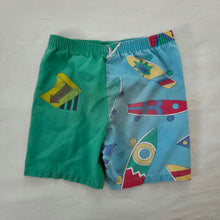 Load image into Gallery viewer, Vintage Skateboard Shorts 4t *relaxed elastic
