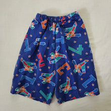 Load image into Gallery viewer, Vintage Sporty Pattern Shorts kids 7/8
