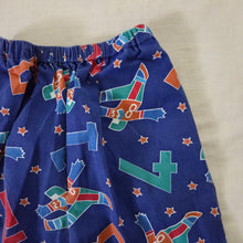 Load image into Gallery viewer, Vintage Sporty Pattern Shorts kids 7/8
