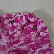 Load image into Gallery viewer, Carhartt Pink Camo Shorts 2t
