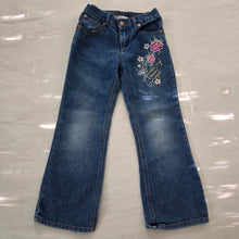 Load image into Gallery viewer, Y2k Disney Princess Jeans kids 6
