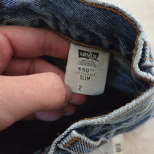 Load image into Gallery viewer, Vintage Levi&#39;s 550 Fit Jeans 2t SLIM
