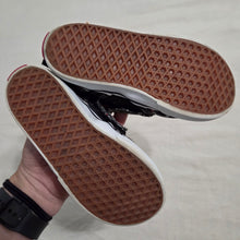 Load image into Gallery viewer, VANS Shark Black Shoes toddler 9
