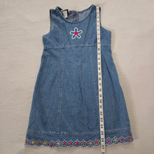 Load image into Gallery viewer, Vintage 90s Flower Denim Dress kids 8/9
