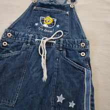 Load image into Gallery viewer, Vintage Tweety Denim Skirtall kids 9/10
