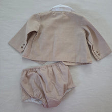 Load image into Gallery viewer, Vintage Neutral Baby Set 3 months *flaw
