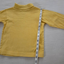 Load image into Gallery viewer, Vintage Yellow Turtleneck 4t
