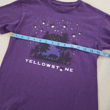 Load image into Gallery viewer, Vintage Yellowstone Park Tee kids 7/8
