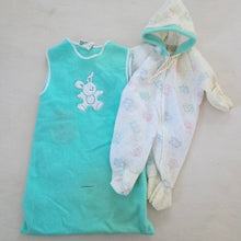 Load image into Gallery viewer, Vintage Matching Set Fleece PJs 0-6 months
