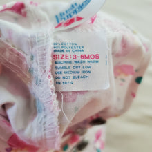 Load image into Gallery viewer, Vintage Pink Bears Shortalls 3-6 months

