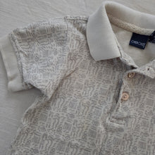 Load image into Gallery viewer, Vintage Summer Pattern Neutral Polo 2t/3t
