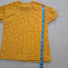 Load image into Gallery viewer, Vintage 70s Textured Mustard Shirt 3t
