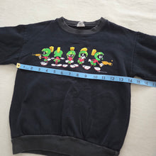 Load image into Gallery viewer, Vintage &#39;93 Marvin the Martian Black Crewneck 5t
