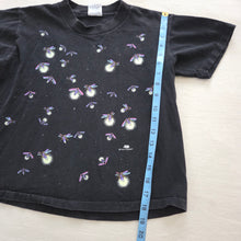 Load image into Gallery viewer, Vintage AOP Fireflies Tee kids 7/8
