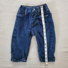 Load image into Gallery viewer, Vintage Wrangler Jeans 12 months
