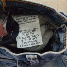 Load image into Gallery viewer, Vintage Wrangler Jeans kids 8 SLIM
