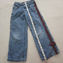 Load image into Gallery viewer, Vintage Lee Pipes Jeans kids 7

