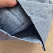 Load image into Gallery viewer, Vintage Light Blue Pants 5t/6
