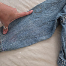 Load image into Gallery viewer, Vintage Levi&#39;s Jean Jacket kids 10/12
