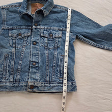 Load image into Gallery viewer, Vintage Levi&#39;s Jean Jacket kids 7 *cut tab

