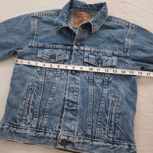 Load image into Gallery viewer, Vintage Levi&#39;s Jean Jacket kids 7 *cut tab
