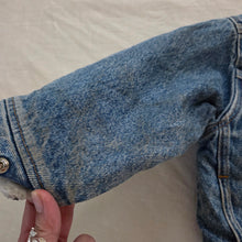 Load image into Gallery viewer, Vintage Levi's Sherpa Jean Jacket Orange Tab 3t/4t
