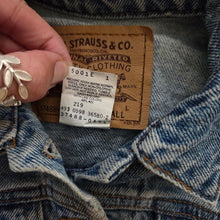Load image into Gallery viewer, Vintage Levi&#39;s Jean Jacket kids 6/7
