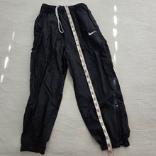 Load image into Gallery viewer, Older Nike Black Windbreaker Pants 5t/6
