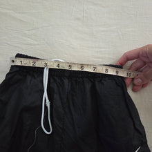 Load image into Gallery viewer, Older Nike Black Windbreaker Pants 5t/6
