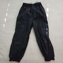 Load image into Gallery viewer, Older Nike Black Windbreaker Pants 5t/6

