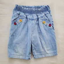Load image into Gallery viewer, Vintage Healthtex Floral Jean Shorts kids 6/8 *flaw
