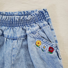 Load image into Gallery viewer, Vintage Healthtex Floral Jean Shorts kids 6/8 *flaw
