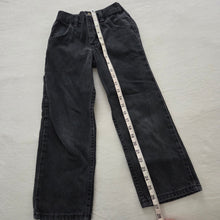 Load image into Gallery viewer, Vintage Black Jeans kids 7
