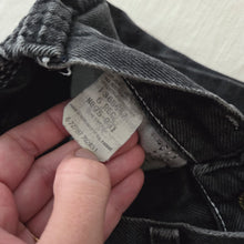 Load image into Gallery viewer, Vintage Black Jeans kids 7
