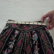 Load image into Gallery viewer, Vintage Palmettos Wallpaper Floral Pants kids 7
