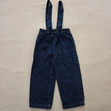 Load image into Gallery viewer, Vintage Flower Suspender Jeans 3t
