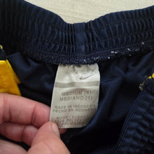 Load image into Gallery viewer, Y2k Nike Buttoned Leg Pants kids 6

