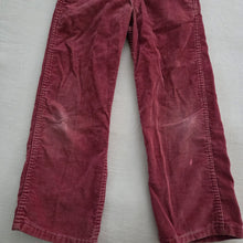 Load image into Gallery viewer, Vintage Oshkosh B&#39;gosh Rust Corduroy Overalls kids 6/7
