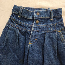 Load image into Gallery viewer, Vintage Lee Yoke Front High Waist Jeans kids 7 SLIM
