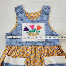 Load image into Gallery viewer, Vintage Flower Pattern Dress 5t/6
