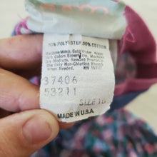 Load image into Gallery viewer, Vintage Dark Floral Comfy Dress kids 8/10
