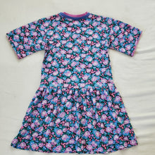 Load image into Gallery viewer, Vintage Dark Floral Comfy Dress kids 8/10
