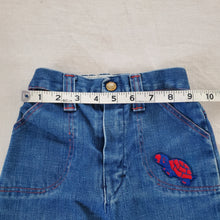 Load image into Gallery viewer, Vintage 70s Turtle Patch Flared Jeans 4t
