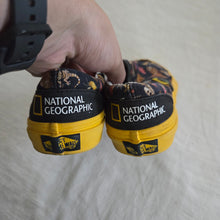 Load image into Gallery viewer, VANS National Geographic Animal Canvas Shoes kids 1.5
