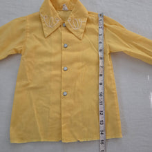 Load image into Gallery viewer, Vintage 70s Yellow Buttondown Shirt 3t
